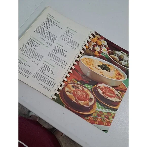Salads Vegetables Cookbook Revised Favorite Recipes Of Home Economics Teachers - Picture 5 of 6